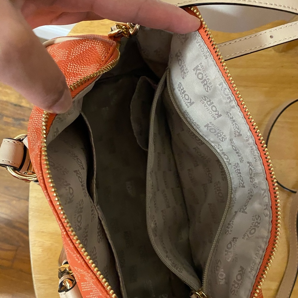 Michael Kors purse